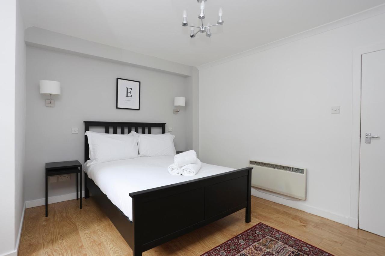 Appartamento Joivy Cosy 1 Bed Flat Next To Grassmarket And Royal Mile Edimburgo Esterno foto