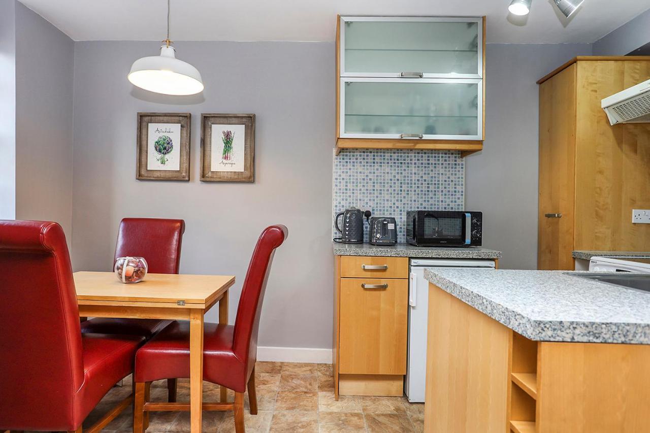 Appartamento Joivy Cosy 1 Bed Flat Next To Grassmarket And Royal Mile Edimburgo Esterno foto